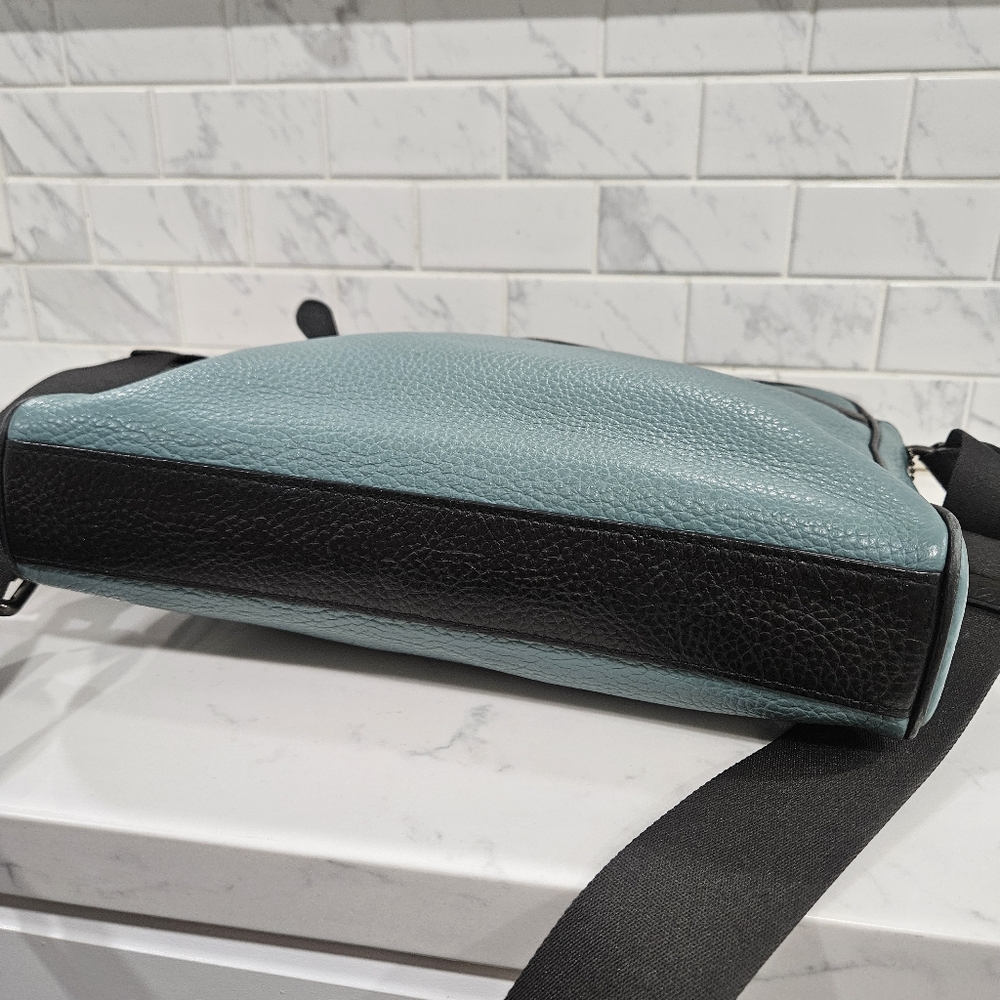 COACH Charles Colorblock in Slate - Picture 3 of 7